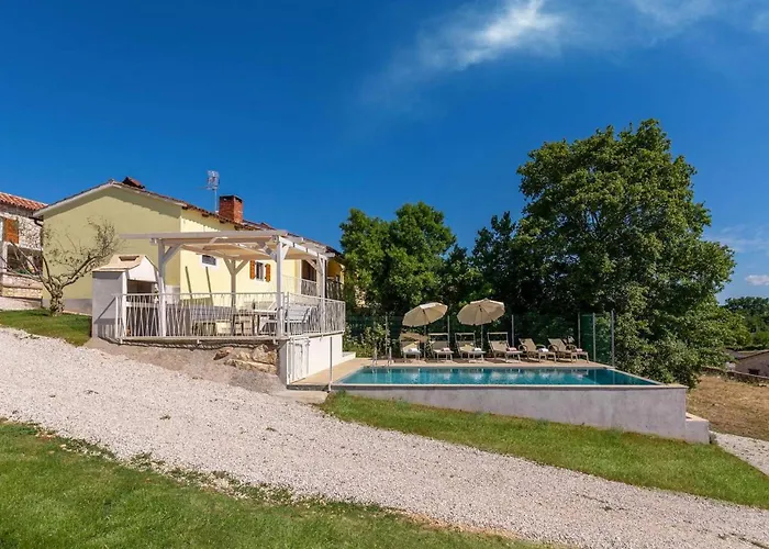 Semesterbostad Vista Mare *